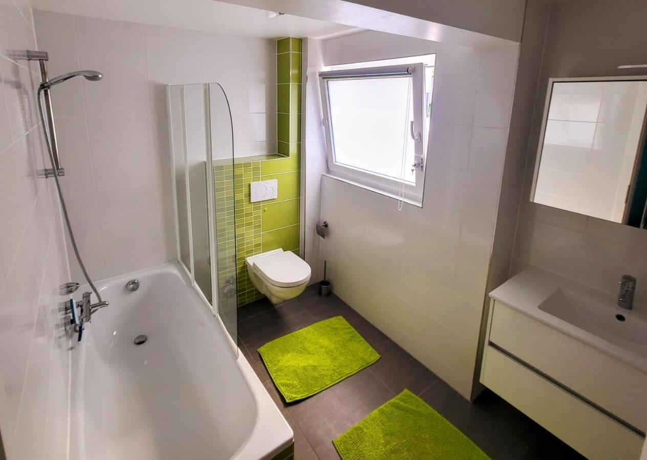 Calm And Modern Apartment Eischen Extérieur photo